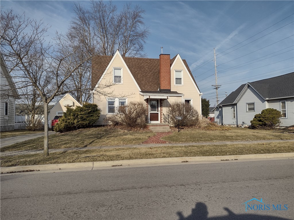 227 N Beech Street, Bryan, Ohio image 1