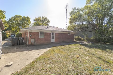 Tiny photo for 1409 Liberty Street, Toledo, OH 43605 (MLS # 6136975)