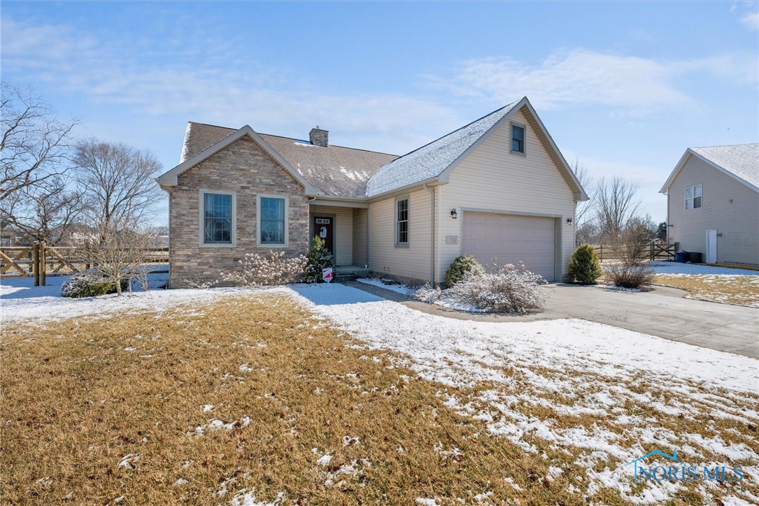 7741 Shoemaker Drive, Waterville, Ohio image 2