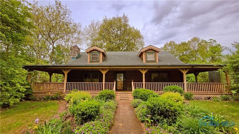 Photo of 17884 Euler Road, Bowling Green, OH 43402 (MLS # 6130059)