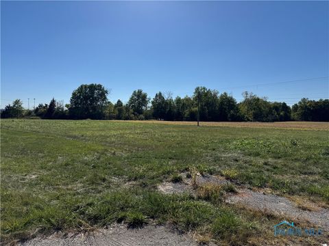 Photo of 0 N St Rt 66 State Highway, Defiance, OH 43512 (MLS # 6136544)