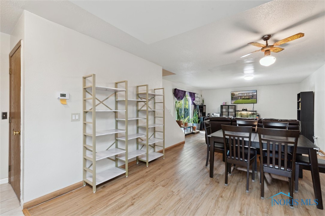 2540 Plum Leaf Lane, Toledo, Ohio image 18