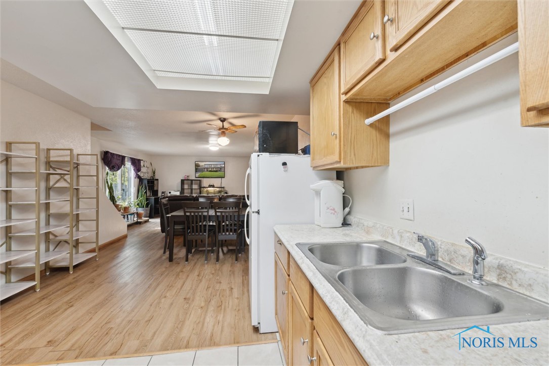 2540 Plum Leaf Lane, Toledo, Ohio image 16
