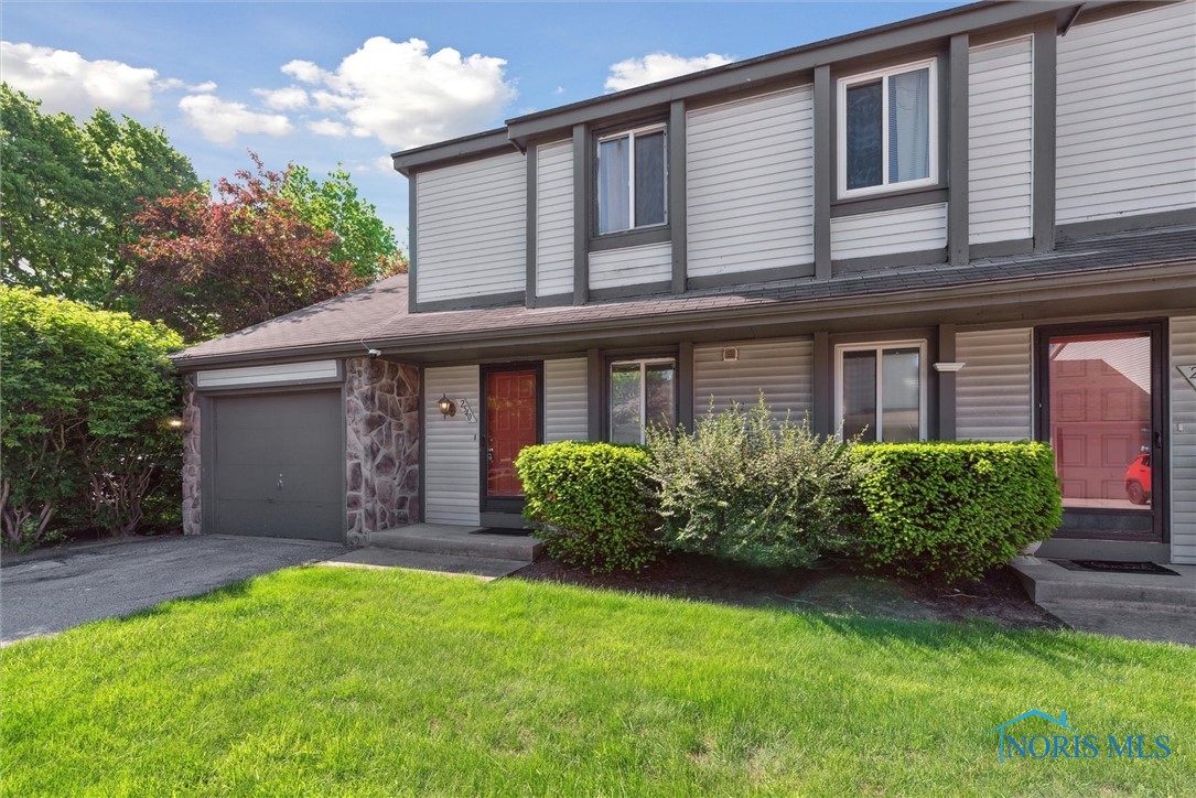 2540 Plum Leaf Lane, Toledo, Ohio image 3