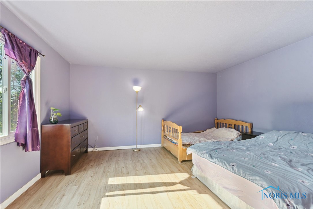 2540 Plum Leaf Lane, Toledo, Ohio image 30