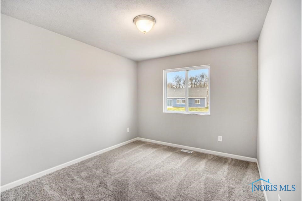 349 Douglas Drive, Liberty Center, Ohio image 13