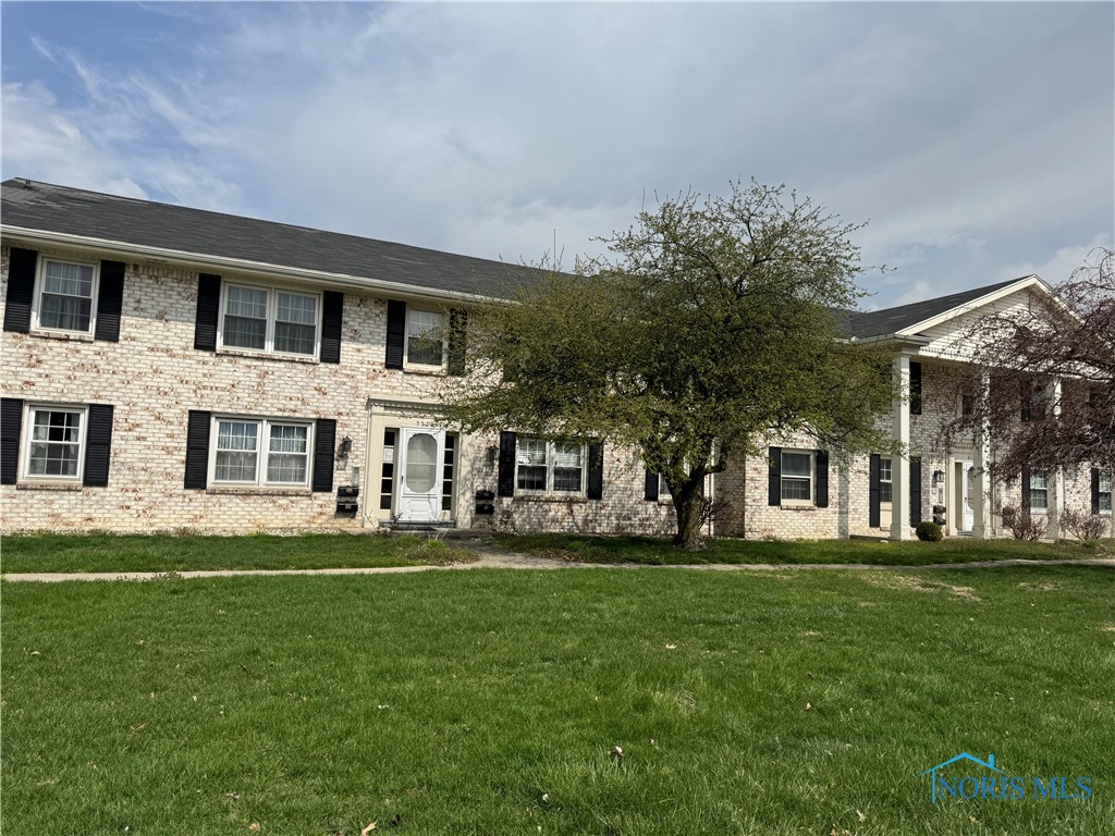 5530 Heatherdowns Boulevard #2, Toledo, Ohio image 1