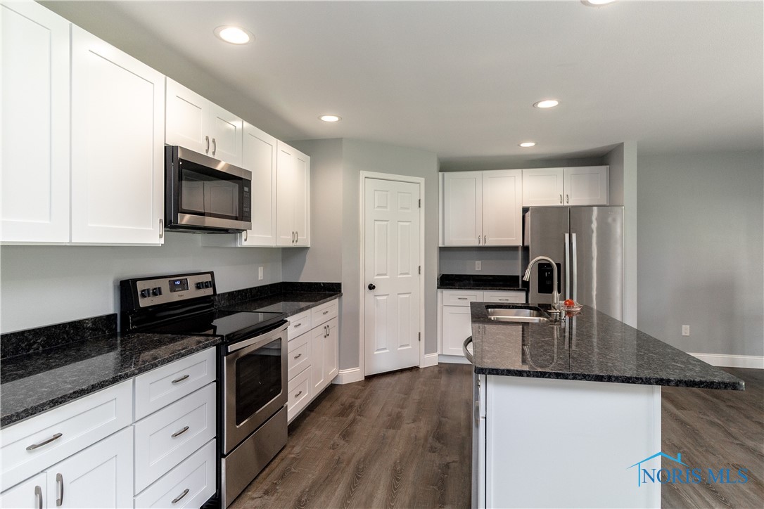 749 Parkside Drive, Wauseon, Ohio image 13