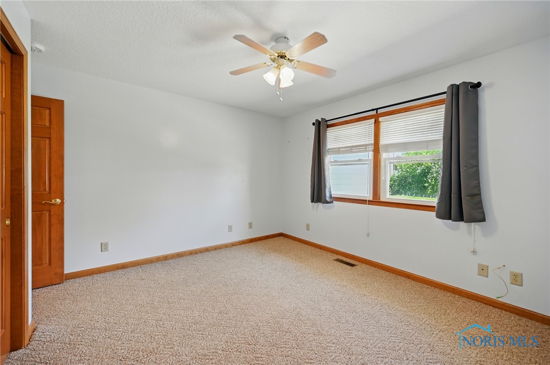 642 Edith Avenue, Findlay, Ohio image 21