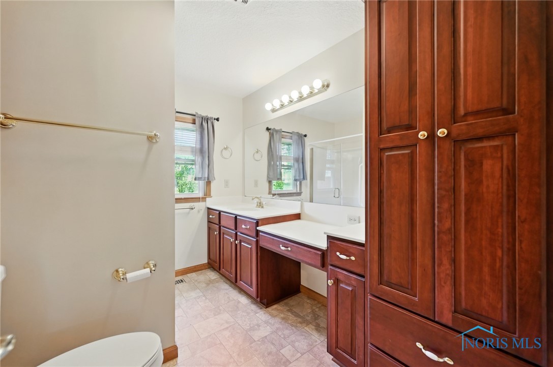 642 Edith Avenue, Findlay, Ohio image 16
