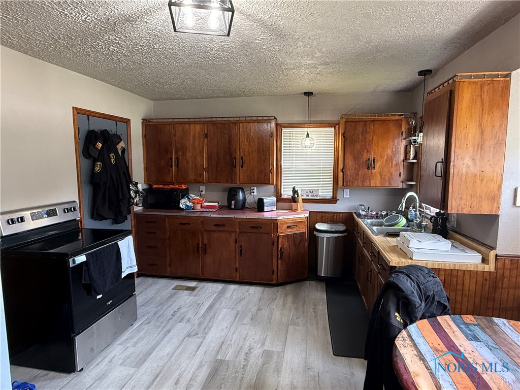7184 Wyandot Street, Harpster, Ohio image 16