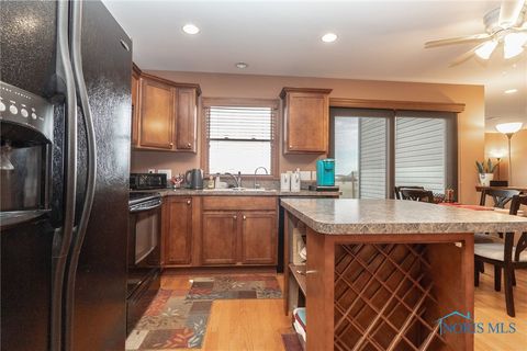 Tiny photo for 1794 Horseshoe Bend Drive, Perrysburg, OH 43551 (MLS # 6136161)