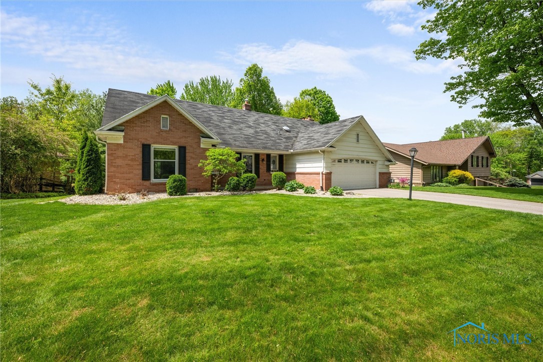 5511 Bent Oak Road, Sylvania, Ohio image 1