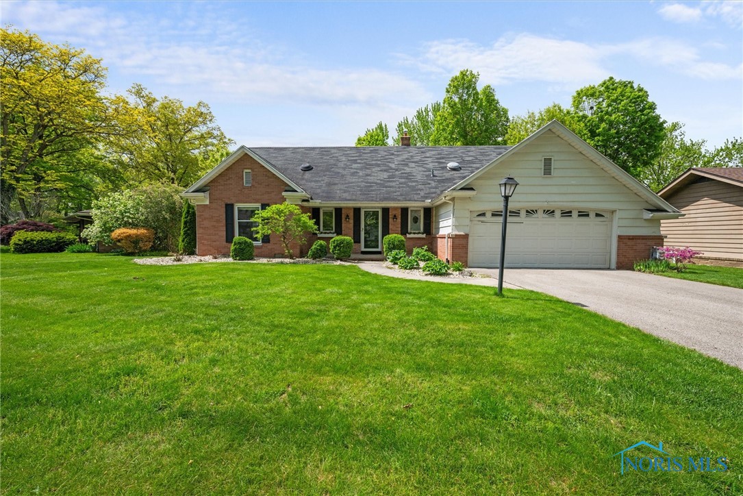 5511 Bent Oak Road, Sylvania, Ohio image 2