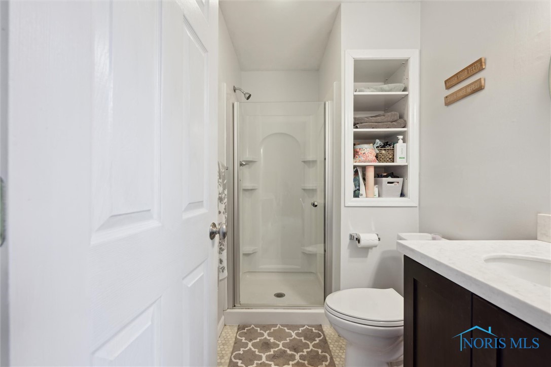 7806 Shaftesbury Drive, Sylvania, Ohio image 30