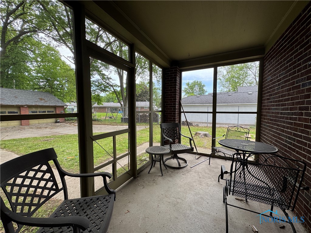 1226 Champe Road, Toledo, Ohio image 20
