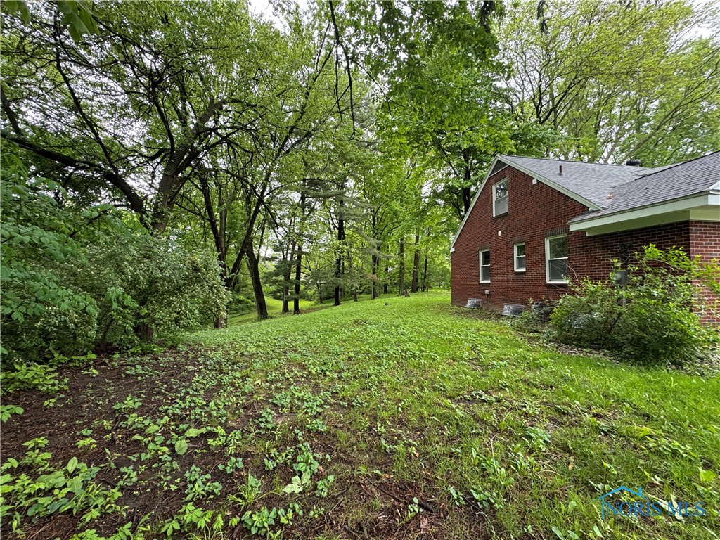 1226 Champe Road, Toledo, Ohio image 27