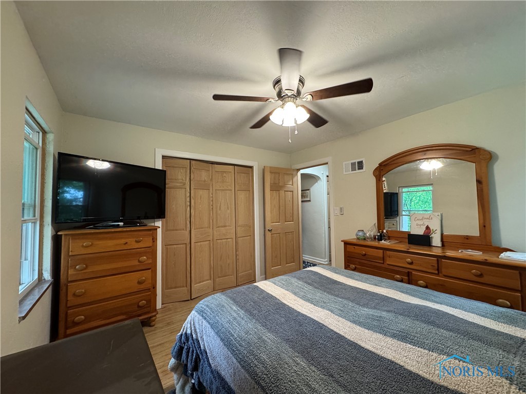 1226 Champe Road, Toledo, Ohio image 12