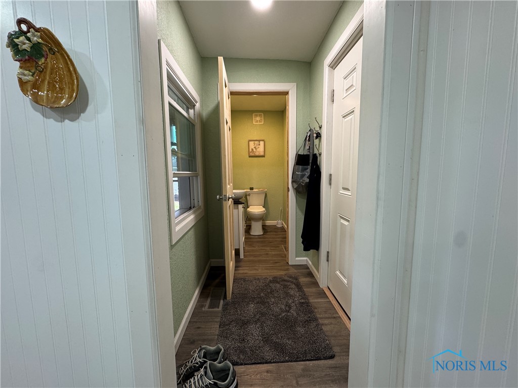1226 Champe Road, Toledo, Ohio image 17