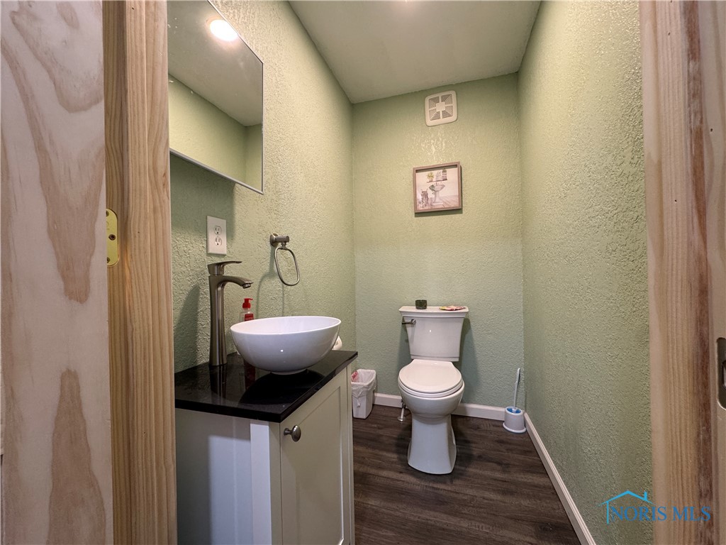 1226 Champe Road, Toledo, Ohio image 18
