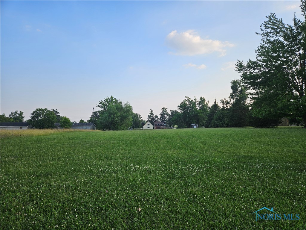 Seneca Drive, Montpelier, Ohio image 1