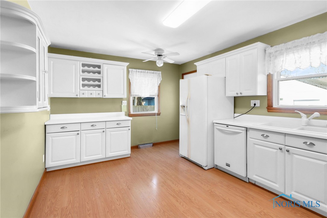 410 S Maple Street, Bowling Green, Ohio image 10