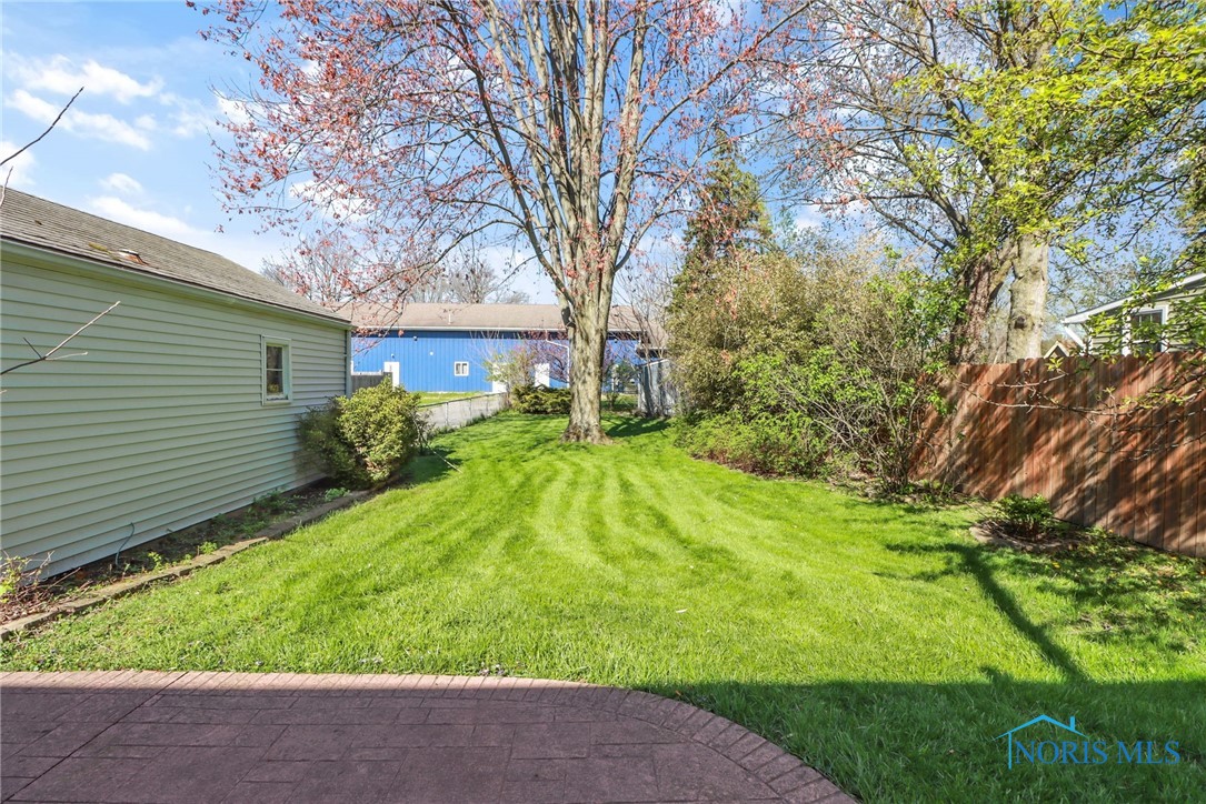 410 S Maple Street, Bowling Green, Ohio image 38