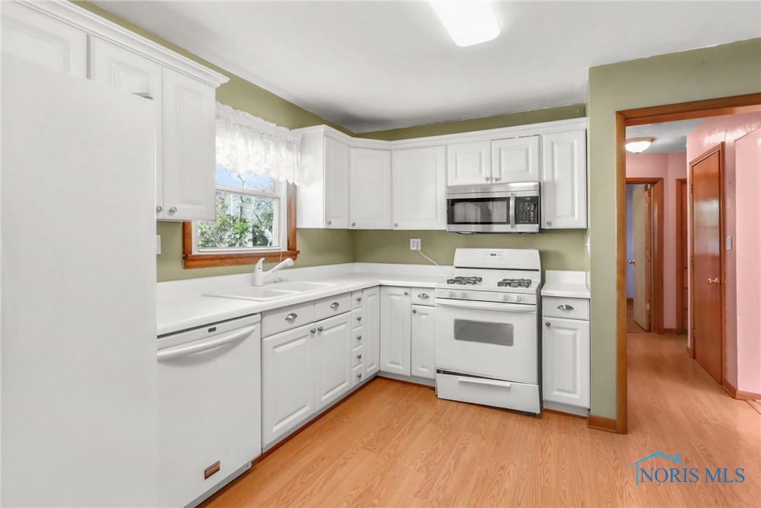 410 S Maple Street, Bowling Green, Ohio image 11