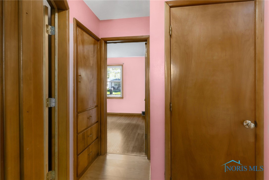 410 S Maple Street, Bowling Green, Ohio image 16