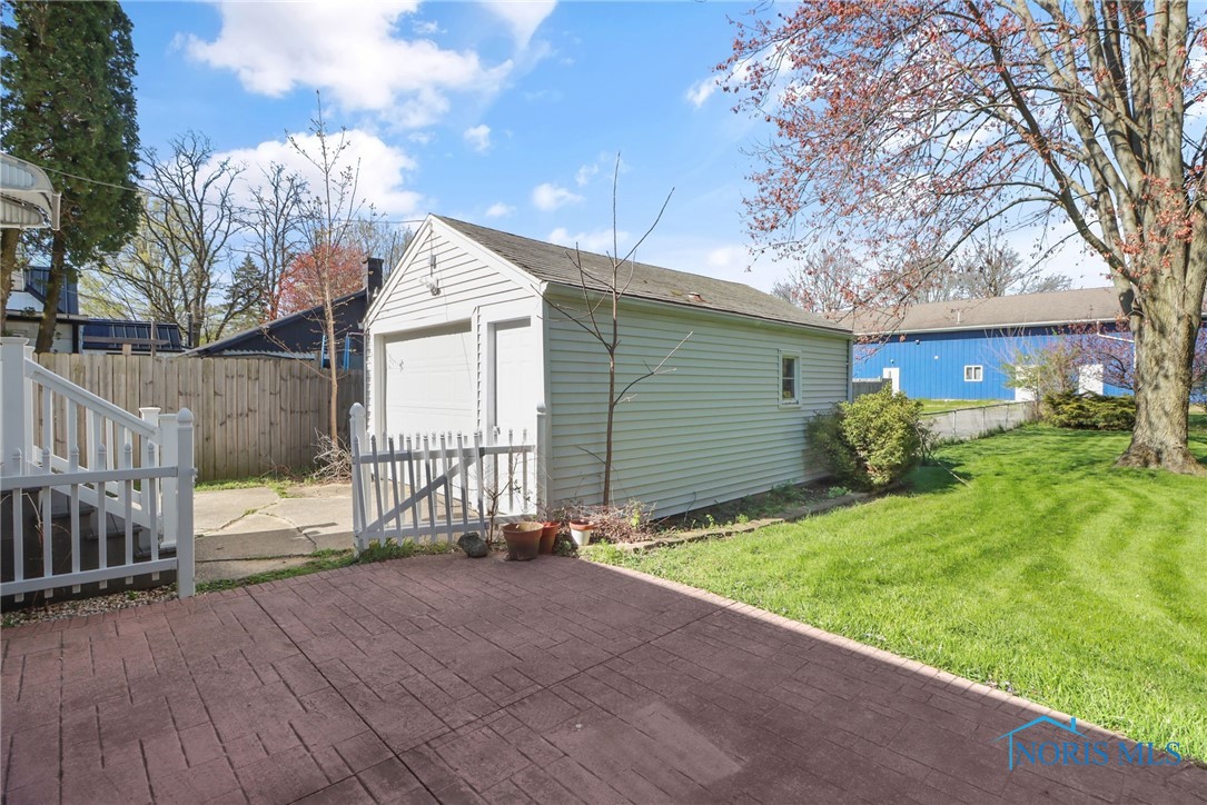 410 S Maple Street, Bowling Green, Ohio image 36