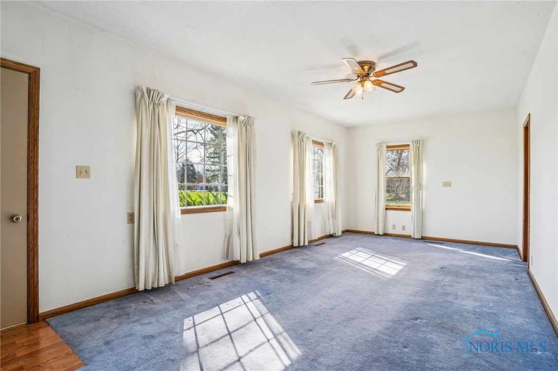 2435 Fostoria Road, Fostoria, Ohio image 30