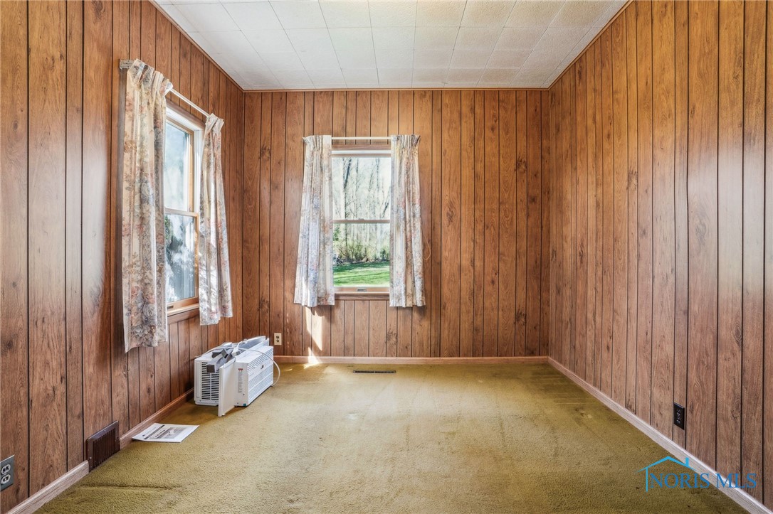 2435 Fostoria Road, Fostoria, Ohio image 34