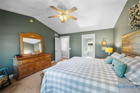 Tiny photo for 1852 Horseshoe Bend Drive, Perrysburg, OH 43551 (MLS # 6136519)