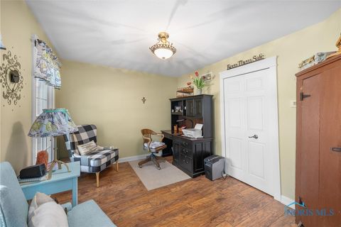 Tiny photo for 1852 Horseshoe Bend Drive, Perrysburg, OH 43551 (MLS # 6136519)