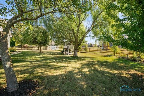 Tiny photo for 1852 Horseshoe Bend Drive, Perrysburg, OH 43551 (MLS # 6136519)