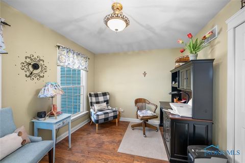 Tiny photo for 1852 Horseshoe Bend Drive, Perrysburg, OH 43551 (MLS # 6136519)