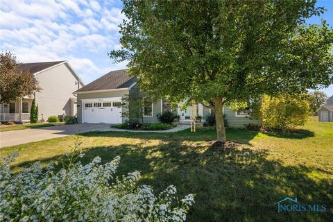 Tiny photo for 1852 Horseshoe Bend Drive, Perrysburg, OH 43551 (MLS # 6136519)