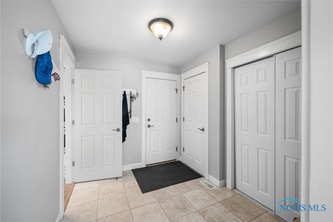 Tiny photo for 1852 Horseshoe Bend Drive, Perrysburg, OH 43551 (MLS # 6136519)