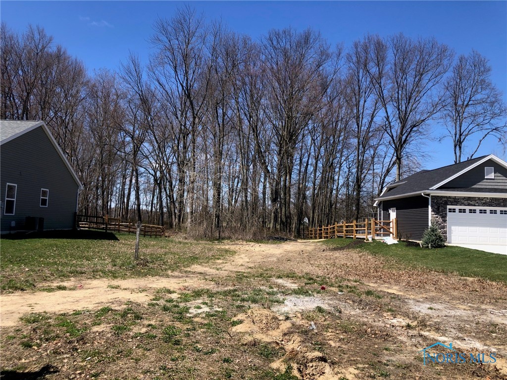 7002 Red Stag Court, Whitehouse, Ohio image 1