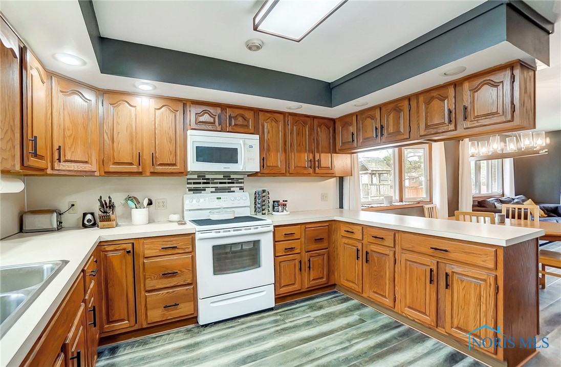 714 Winterhaven Drive, Findlay, Ohio image 17