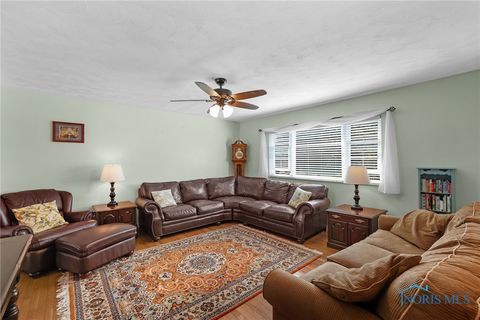 Tiny photo for 6400 Longfellow Road, Sylvania, OH 43560 (MLS # 6136504)