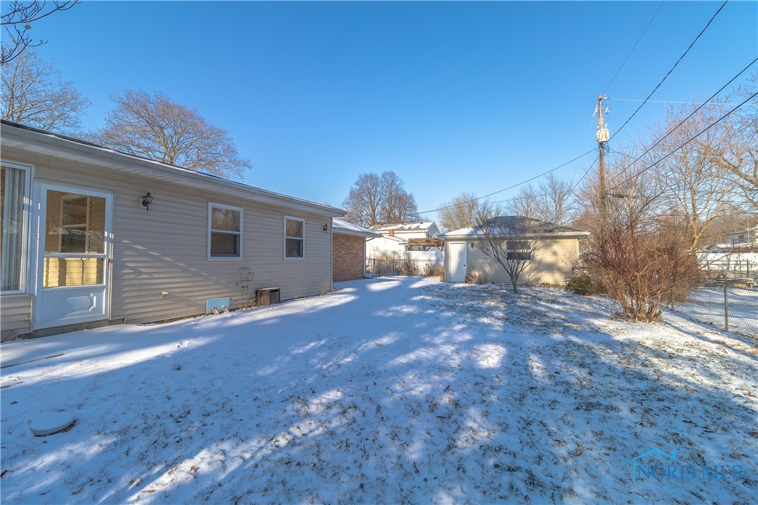 2307 Green Valley Drive, Toledo, Ohio image 38