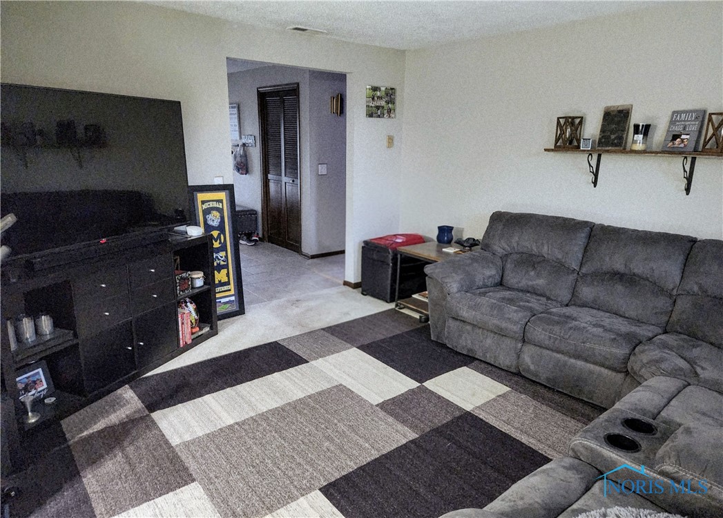 508 Maple Lane, Hicksville, Ohio image 13