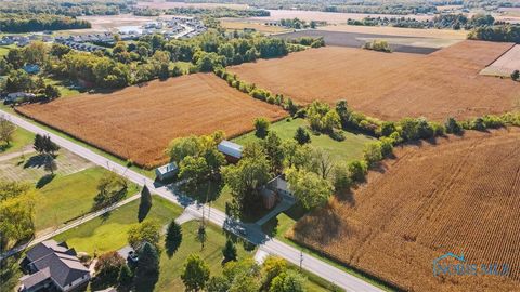 Tiny photo for 3044 Albon Road, Maumee, OH 43537 (MLS # 6137007)