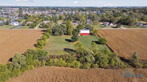 Tiny photo for 3044 Albon Road, Maumee, OH 43537 (MLS # 6137007)