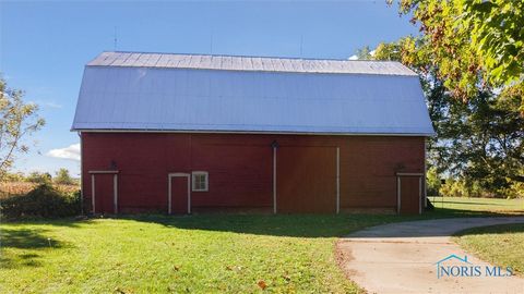 Tiny photo for 3044 Albon Road, Maumee, OH 43537 (MLS # 6137007)
