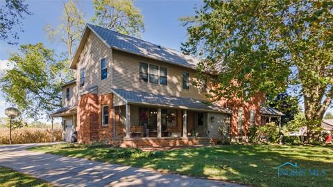 Tiny photo for 3044 Albon Road, Maumee, OH 43537 (MLS # 6137007)