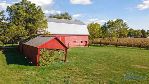 Tiny photo for 3044 Albon Road, Maumee, OH 43537 (MLS # 6137007)