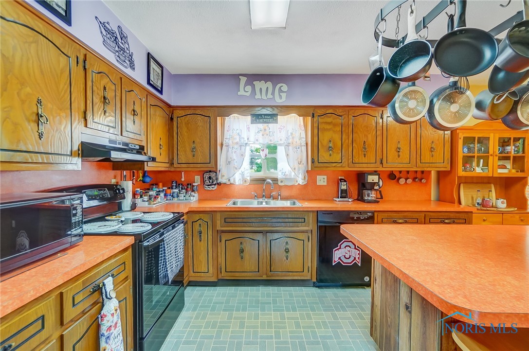 4943 Alexander Road, Pemberville, Ohio image 10