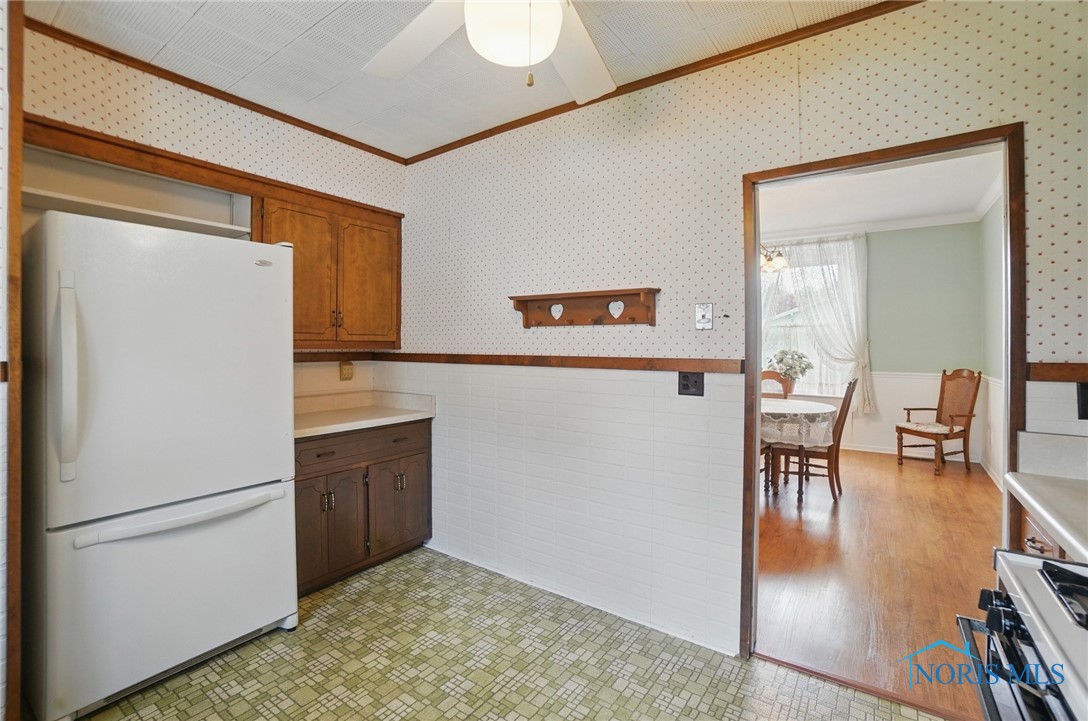 1024 Selby Street, Findlay, Ohio image 9